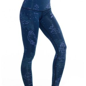 TEEKI Stardust Hotpant - get it quick!